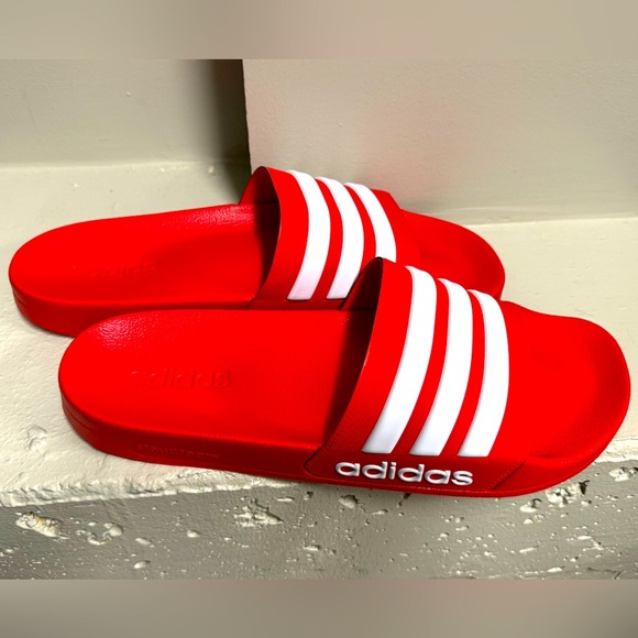 Adidas Adilette shower slides - men’s size 14 - Picture 1 of 2